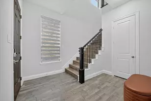 12728 Royal Oaks Ln, Farmers Branch, TX 75234 - Photo 5