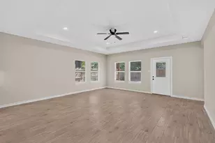 724 N Clements St, Gainesville, TX 76240 - Photo 15
