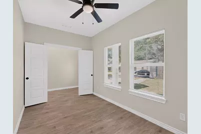 724 N Clements Street, Gainesville, TX 76240 - Photo 29