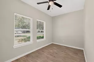 724 N Clements St, Gainesville, TX 76240 - Photo 29