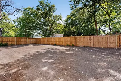 724 N Clements Street, Gainesville, TX 76240 - Photo 37