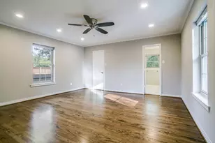 9210 San Fernando Way, Dallas, TX 75218 - Photo 7