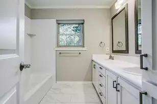 9210 San Fernando Way, Dallas, TX 75218 - Photo 9