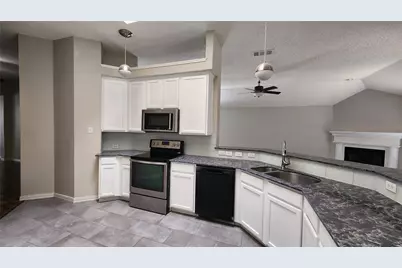 3408 Mosswood Drive, Plano, TX 75074 - Photo 11