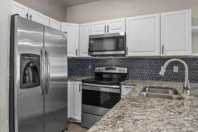 850 E Harvey Avenue, Fort Worth, TX 76104 - Photo 3