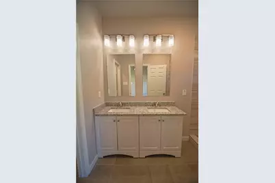 850 E Harvey Avenue, Fort Worth, TX 76104 - Photo 15