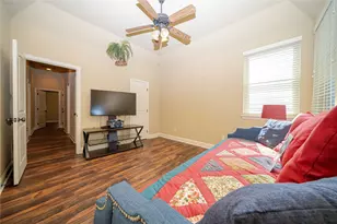 7913 Forest View Ct, North Richland Hills, TX 76182 - Photo 13