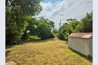 514 NE 4th Street, Grand Prairie, TX 75050 - Photo 25