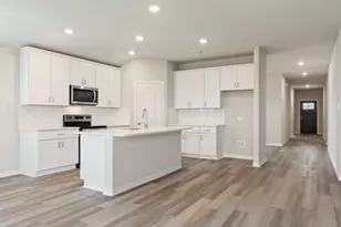 170 Teton St, Greenville, TX 75402 - Photo 9