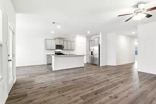9809 Gooseneck Dr, Aubrey, TX 76227 - Photo 5