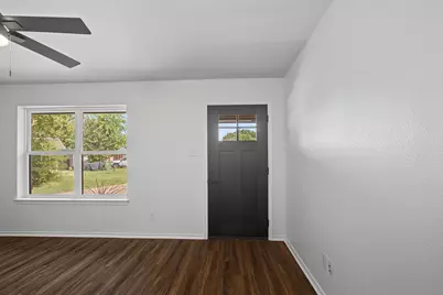 815 Steve Ct, Sanger, TX 76266 - Photo 9