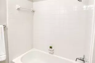 5234 Wild Horse Ct, Arlington, TX 76017 - Photo 11