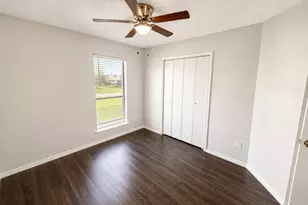 5234 Wild Horse Ct, Arlington, TX 76017 - Photo 9