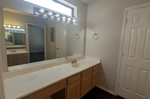 115 Meadowview Dr, Justin, TX 76247 - Photo 11