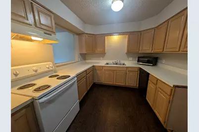 115 Meadowview Drive #4, Justin, TX 76247 - Photo 7