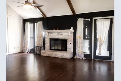 2405 Country Valley Road, Garland, TX 75041 - Photo 3