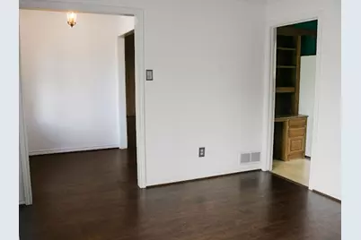 2405 Country Valley Road, Garland, TX 75041 - Photo 5