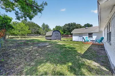 1624 E Lake Drive, Weatherford, TX 76087 - Photo 11