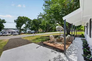 1624 E Lake Dr, Weatherford, TX 76087 - Photo 7