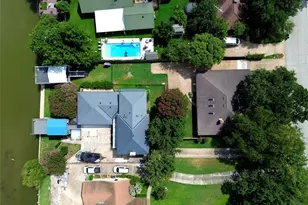241 Timberlake Dr, Azle, TX 76020 - Photo 35