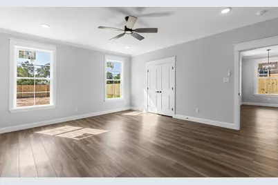 1105 Monroe Street, Wichita Falls, TX 76309 - Photo 11