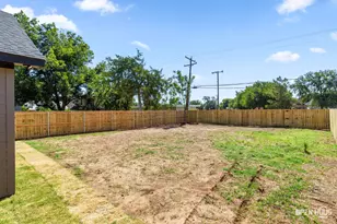 1105 Monroe St, Wichita Falls, TX 76309 - Photo 31