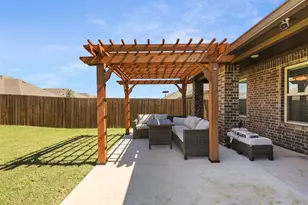 310 Hollow Branch Dr, Royse City, TX 75189 - Photo 19