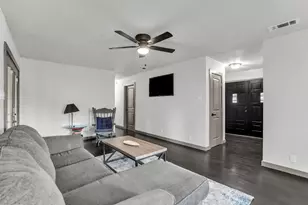 611 Cain St, Lake Dallas, TX 75065 - Photo 11