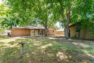611 Cain St, Lake Dallas, TX 75065 - Photo 5
