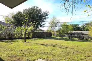 3735 State Oak Dr, Dallas, TX 75241 - Photo 17