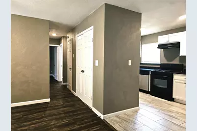 3735 Stateoak Drive, Dallas, TX 75241 - Photo 3