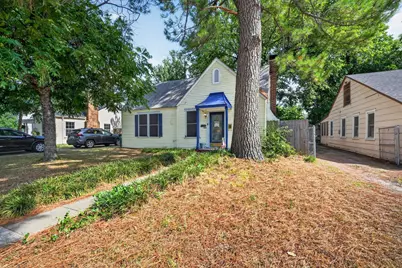 2822 Marigold Avenue, Fort Worth, TX 76111 - Photo 3