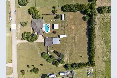7851 Mavis Avenue, Waxahachie, TX 75167 - Photo 33