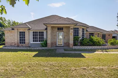 7851 Mavis Avenue, Waxahachie, TX 75167 - Photo 1