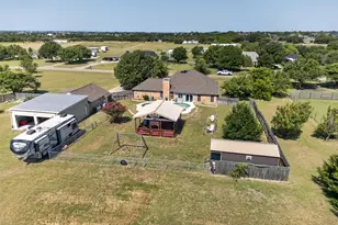 7851 Mavis Ave, Waxahachie, TX 75167 - Photo 31