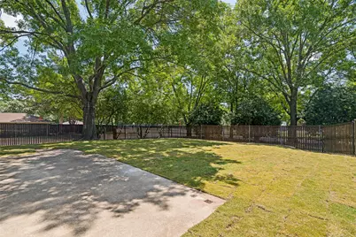 5121 Vera Cruz Drive, Garland, TX 75043 - Photo 23