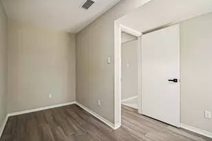 5121 Vera Cruz Dr, Garland, TX 75043 - Photo 13