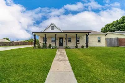 8306 Chesham Drive, Rowlett, TX 75088 - Photo 1