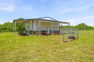 1407 Co Rd 3838, Bridgeport, TX 76426 - Photo 25