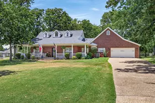 233 Saint Andrews Dr E, Mabank, TX 75156 - Photo 5