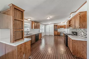 3704 Berry Springs Ct, Joshua, TX 76058 - Photo 7