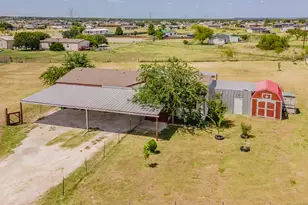 3704 Berry Springs Ct, Joshua, TX 76058 - Photo 3