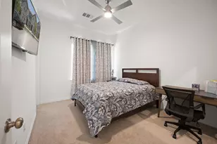 5243 Legacy St, Haltom City, TX 76117 - Photo 15