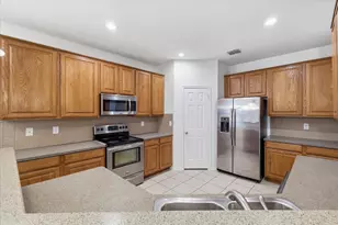 6013 Goldenrod Dr, Denton, TX 76208 - Photo 9