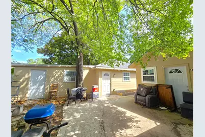 2714 Lenway Street, Dallas, TX 75215 - Photo 13