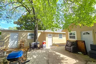2714 Lenway St, Dallas, TX 75215 - Photo 13