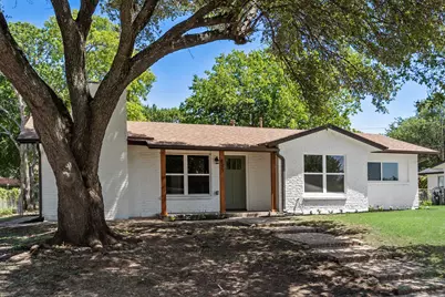 4577 Silversprings Drive, Dallas, TX 75211 - Photo 3