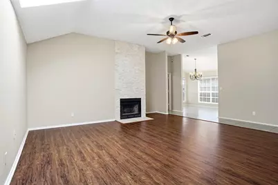 6701 Driffield Circle W, North Richland Hills, TX 76182 - Photo 9