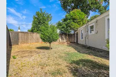 1502 Resistol Road, Garland, TX 75042 - Photo 17