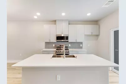 3349 Wynwood Drive, Plano, TX 75074 - Photo 9